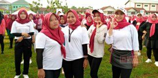 Peringati HUT PDI Perjuangan ke-51, Ibu-ibu di Sokaraja Ramaikan Gebyar Sicita Sicita