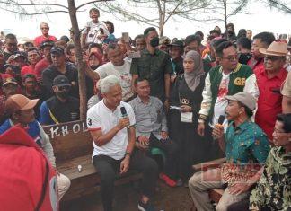 Kader Banteng Kota Pekalongan Sambut Kedatangan Ganjar Pranowo