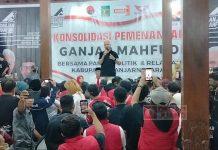 Mampir Banjarnegara, Ganjar Pranowo Temui Penderes Kelapa, Buruh Pabrik, dan Relawan