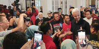 Kunjungi Pelaku UMKM Banyumas, Ganjar Dukung Anak Muda Berkreasi