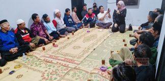 Mbak Binta Mengelar Pertemuan Bersama Tokoh Mayarakat Sidoharjo Mbak Binta Mengelar Pertemuan Bersama Tokoh Mayarakat Sidoharjo