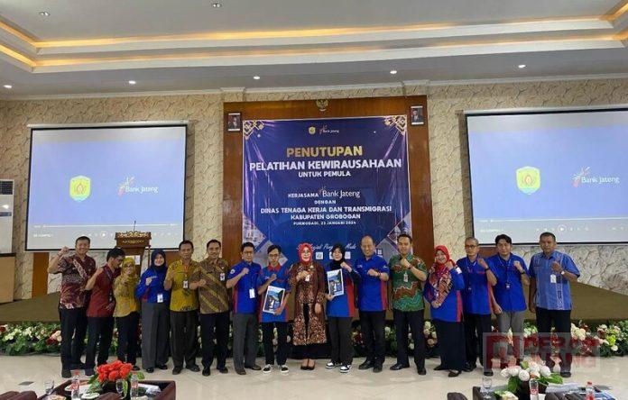 Sri Sumarni Hadiri Penutupan Pelatihan Kewirausahaan Sri Sumarni