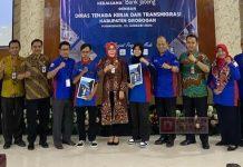 Sri Sumarni Hadiri Penutupan Pelatihan Kewirausahaan Sri Sumarni