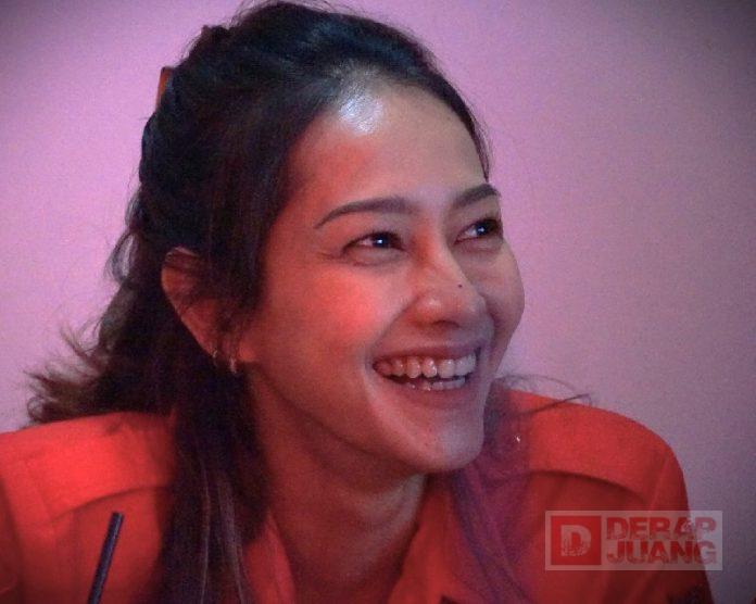 Perempuan dan Aktivitas Politik, Apakah Bisa Perempuan