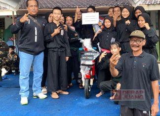 Ramaikan Jalan Sehat, Sutrisno dan Sandi Yanuar Beri Hadiah Utama Sepeda Listrik