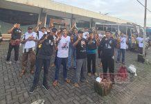 Relawan Ganjar-Mahfud Bagikan 1.000 Kaos dan Makanan di GOR Satria Purwokerto Ganjar