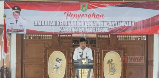Bupati Magelang Memberikan Bantuan Ambulance Jenazah dan Kelurahan Untuk Mempercepat Layanan Masyarakat