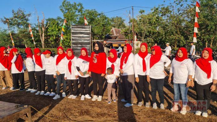 Sri Rejeki Sosialisasi Lewat Gerakan Senam Sicita Sri Rejeki