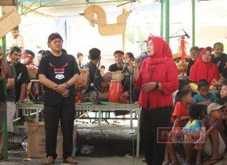 Sri Ruwiyati dan Wahju Djatmika Kampanyekan Ganjar – Mahfud di Desa Madukara