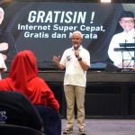 Ganjar Luncurkan Program 'GRATISIN!' di Semarang untuk Gratiskan Internet