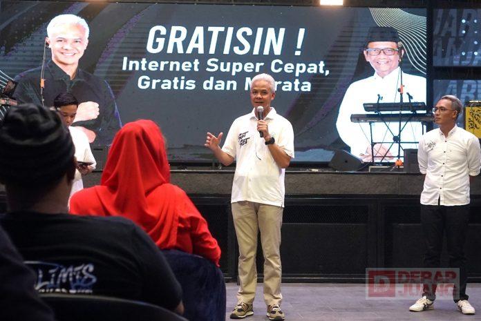 Ganjar Luncurkan Program 'GRATISIN!' di Semarang untuk Gratiskan Internet Ganjar Luncurkan Program 'GRATISIN!' di Semarang untuk Gratiskan Internet