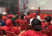 Ratusan Warga Semarakkan Nobar Debat Capres ke-3 di Posko Merdeka Dapil Kota Semarang 3
