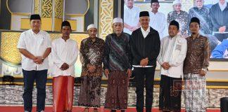 Ganjar Hadiri Haul ke-65 KH Badawi Hanafi di Ponpes Al-Ihya Ulumuddin Cilacap