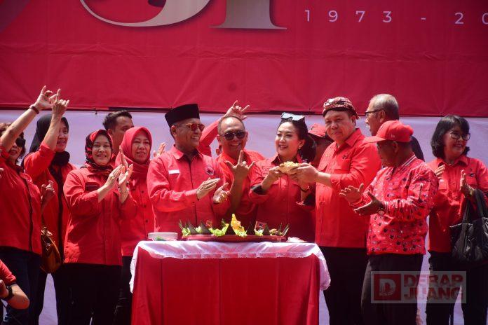 Banteng Kota Salatiga Gelar Upacara HUT ke-51 PDI Perjuangan