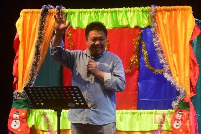 DANCE HADIRI KEGIATAN NATAL PESERTA DIDIK SD KOTA SALATIGA