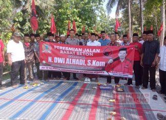 Dwi Alhadi Resmikan Jalan Rapat Beton di Kelurahan Tamanwinagun