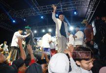 Malam Tahun Baru, Ganjar dan Gus Ali Gondrong Istighasah Bareng Ribuan Warga Semarang Malam Tahun Baru, Ganjar dan Gus Ali Gondorng Istighasah Bareng Ribuan Warga Semarang