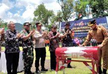 Budhi bersama Pj Bupati Banyumas Buka TMMD di Gunung Wetan Jatilawang