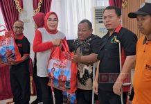 Hari Jadi Kabupaten Grobogan Ke-298, Bupati Grobogan Berikan Paket Bakti Sosial