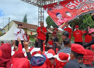 Jaga Kandang Banteng, Mbak Puan Senam SICITA Bareng Ribuan Ibu-Ibu di Baturaden