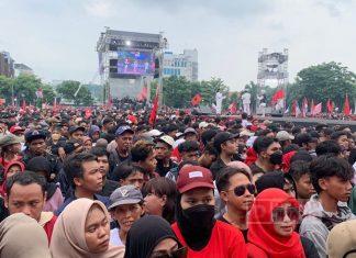 Ratusan Ribu Warga Jateng Tegaskan Tekad Menangkan Ganjar-Mahfud Ganjar-Mahfud