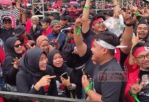 Menyala Abangku! Milenial Jawa Tengah, Siap Menangkan Ganjar-Mahfud Menyala Abangku! Milenial Jawa Tengah, Siap Menangkan Ganjar-Mahfud