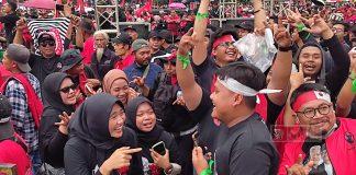 Menyala Abangku! Milenial Jawa Tengah, Siap Menangkan Ganjar-Mahfud Menyala Abangku! Milenial Jawa Tengah, Siap Menangkan Ganjar-Mahfud