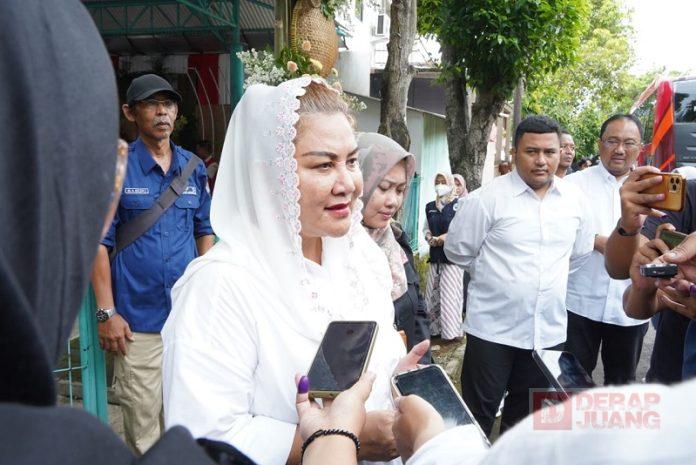 Mbak Ita Apresiasi Partisipan Masyarakat Gunakan Hak Pilih Dalam Pemilu