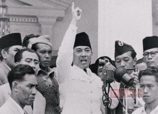 Bung Karno dan Metafora Rotan yang Melengkung Bung Karno