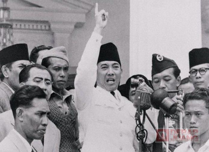 Bung Karno dan Metafora Rotan yang Melengkung Bung Karno