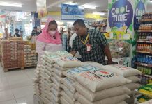 Cek Stabilitas Harga Beras, Mbak Ita Gerakan Pasar Murah Lewat Program Pak Rahman