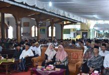 Ristawati Hadiri Pengajian Akbar Ponpes Tathmainnul Quluub Ristawati