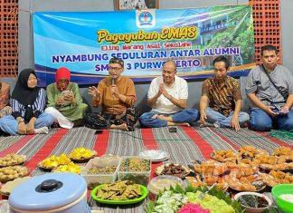 Buka Bareng Paguyuban Emas, Sadewo Nikmati Nasi Bakar dan Candaan Gemas