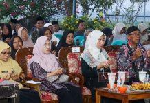 Ristawati Hadiri Ngabuburit Bersama Masyarakat Desa Temanggal Ristawati Hadiri Ngabuburit Bersama Masyarakat Desa Temanggal