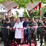 Sri Sumarni Resmikan Jalan Hasil KBM Di Desa Kandangrejo