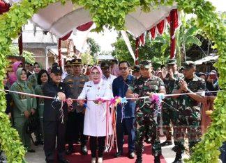 Sri Sumarni Resmikan Jalan Hasil KBM Di Desa Kandangrejo