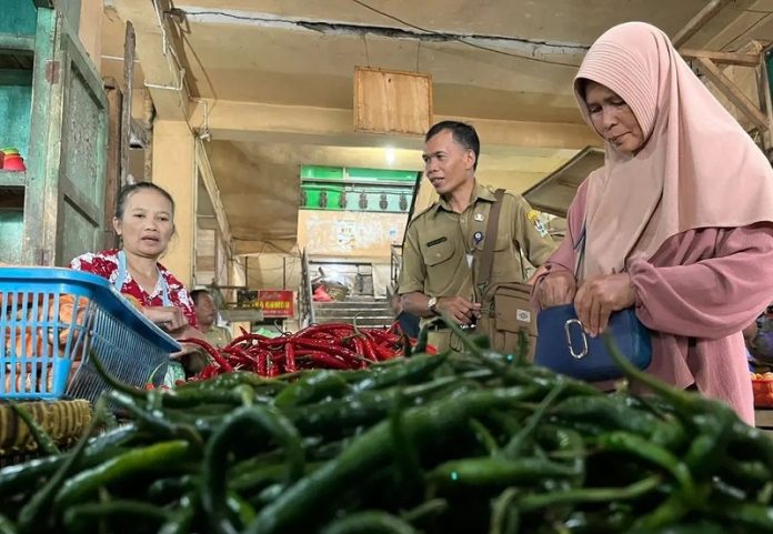 DPRD Temanggung Beri Catatan Upaya Stabilisasi Harga DPRD Temanggung Beri Catatan Upaya Stabilisasi Harga