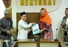 Mbak Ita Dikukuhkan Sebagai Anggota BPH Unimus Semarang