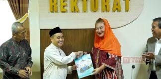 Mbak Ita Dikukuhkan Sebagai Anggota BPH Unimus Semarang