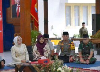 Bupati Sri Sumarni Buka Bersama Para Ulama dan Umaro se-Kabupaten Grobogan