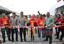 Dalam Upaya Mendorong Ekonomi Kreatif, Sri Sumarni Buka Pameran Bonsai
