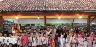 Sadewo Buka Puasa Bersama Ratusan Santri TPQ Baiturrahman dan Al Amin