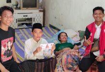 Bantu Warga Yang Sakit, Shintya Sandra Kusuma Salurkan Bantuan