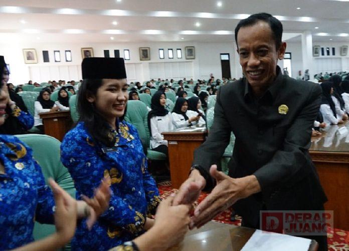 Riyadi Sampaikan Pesan ‘Profesionalitas’ untuk PPPK Riyadi Kaunaen