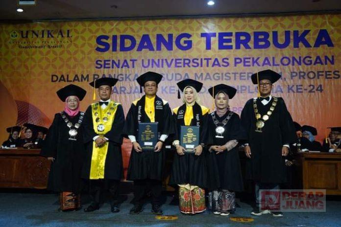 Tuntaskan Pendidikan Magister, Walikota Aaf Wisuda di Unikal