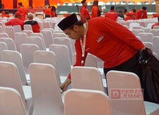 Komunitas Juang Kembali Lancarkan Operasi Semut pada Rakernas V PDI Perjuangan