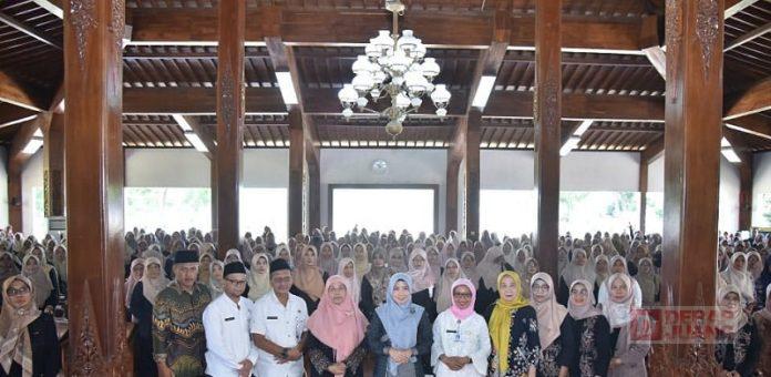Ristawati Hadiri Halal Bihalal Guru TK dan PAUD Ristawati