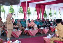Bupati Tiwi Ajak Masyarakat Padamara Ikut Kawal Pilkada Serentak