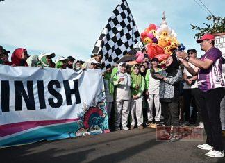 Bupati Tiwi Lepas Jalan Sehat HUT ke-38 RSUD Goeteng Taroenadibrata