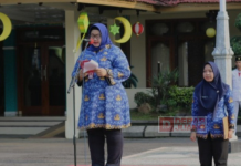Bupati Yuni Pimpin Langsung Upacara Peringatan Hari Pendidikan Nasional Bupati Yuni Pimpin Langsung Upacara Peringatan Hari Pendidikan Nasional